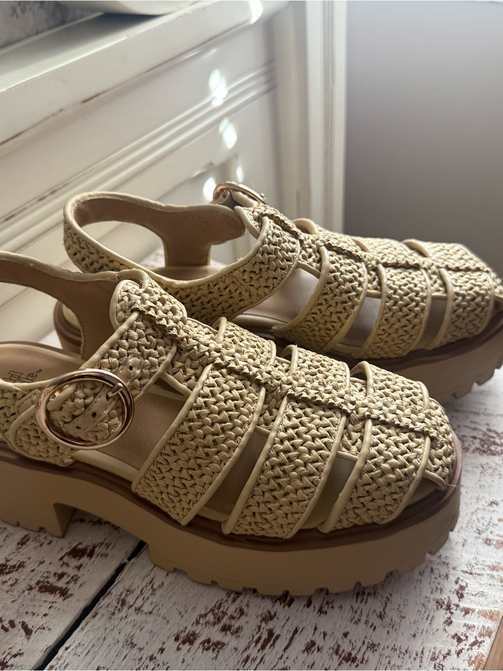 Woven Platform Fisherman Sandals - Beige
